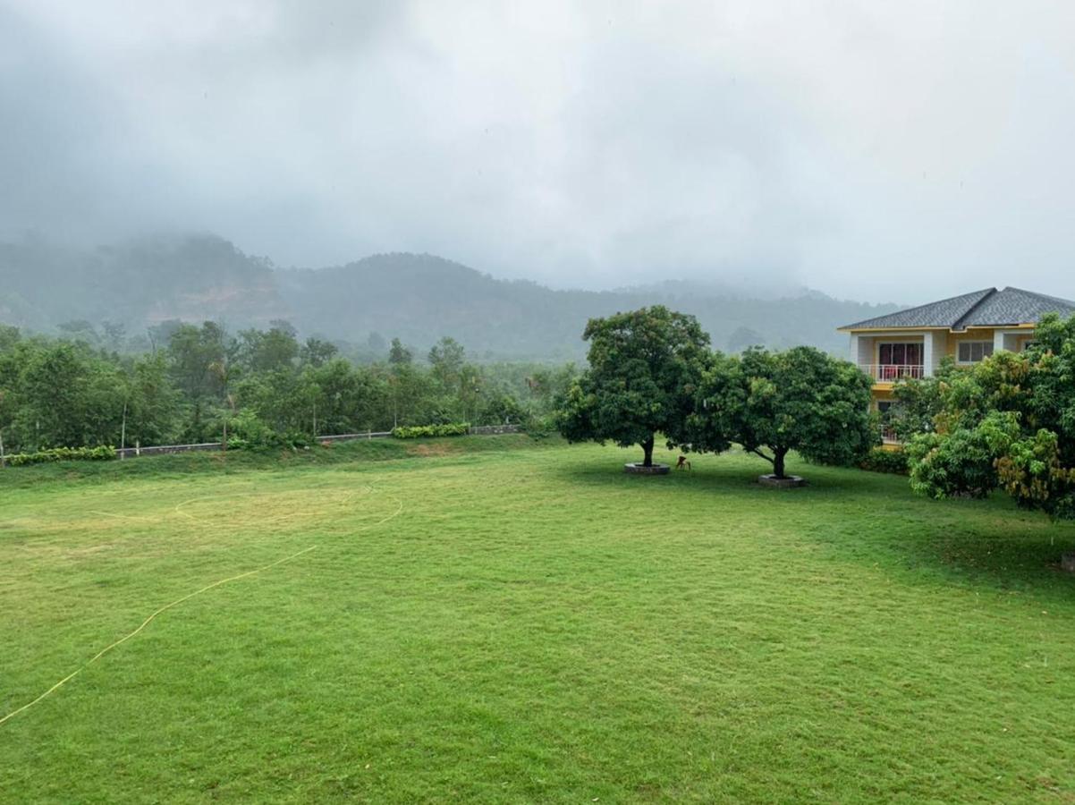 Lime Wood Riverside Resort Jim Corbett National Park Exterior foto